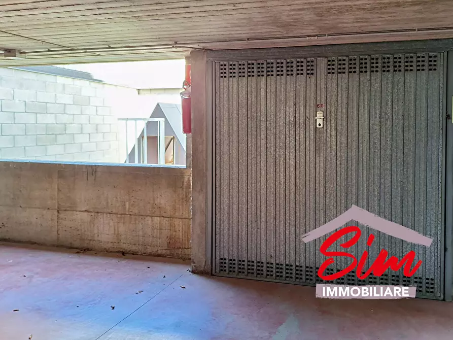 Immagine 13 di Garage in vendita  in Via Guglielmo Marconi 8 a Novara