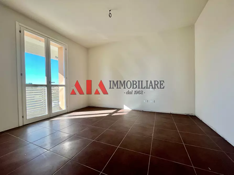 Immagine 13 di Attico in vendita  in Via Valdera Sud a Pontedera