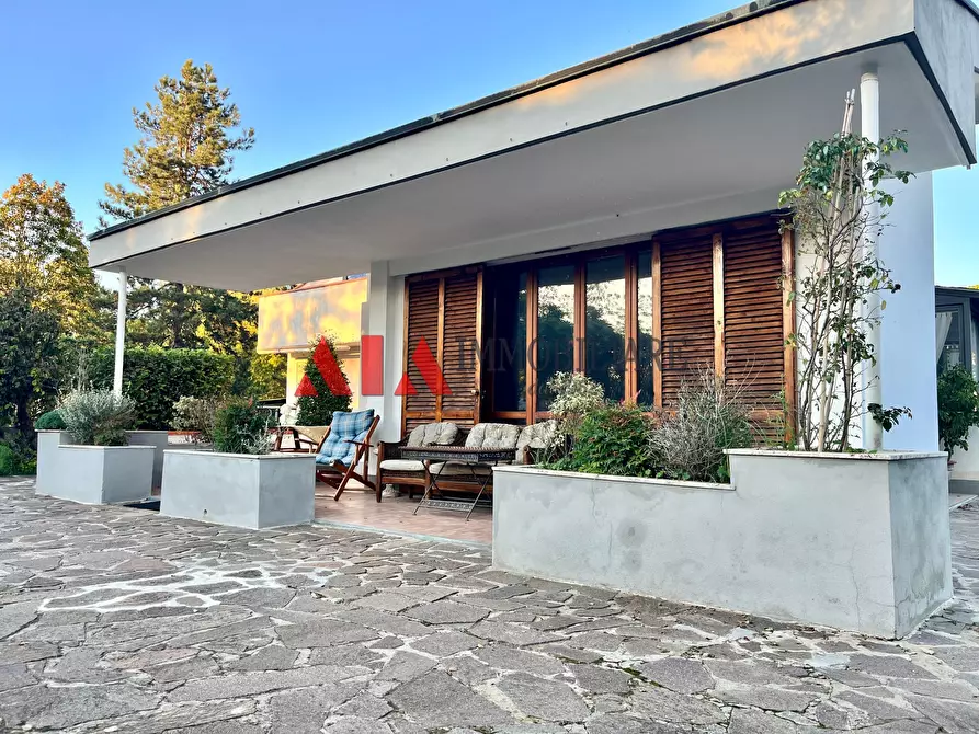 Immagine 19 di Villa in vendita  in Via Vittorio Veneto a Pontedera