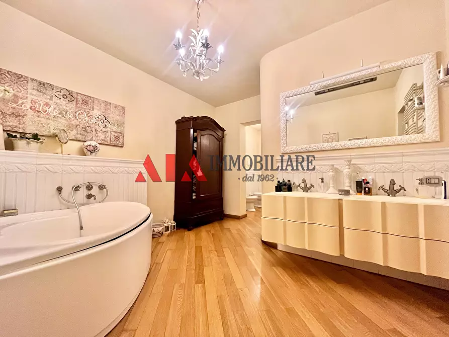 Immagine 18 di Casa bifamiliare in vendita  in Via Venezia a Pontedera