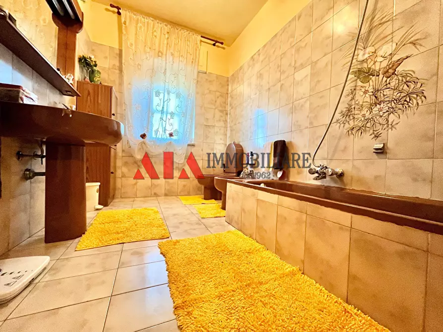 Immagine 23 di Villa in vendita  in Via delle Croci a Bientina