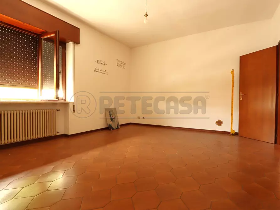 Immagine 17 di Locale commerciale in vendita  in Via Cà Montanare 2 a Barbarano Mossano