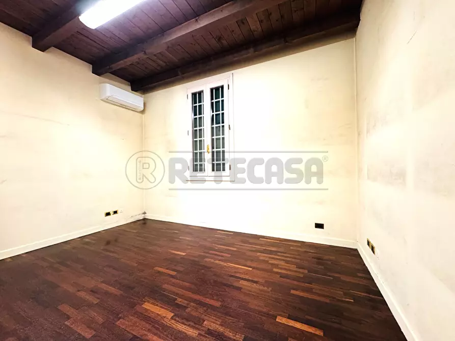 Immagine 14 di Locale commerciale in affitto  in Via San Marco 145 a Padova