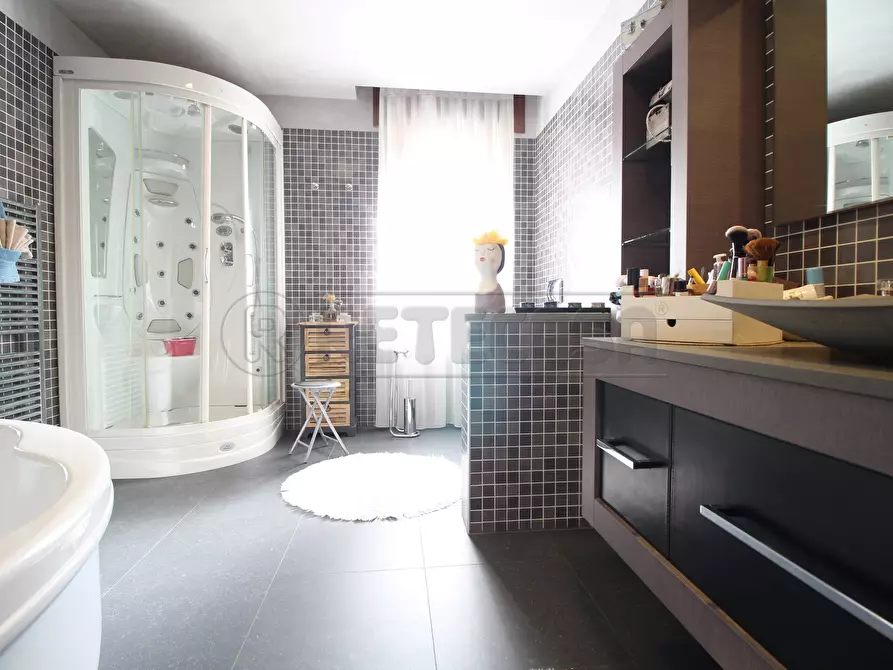 Immagine 17 di Appartamento in vendita  in VIALE DELL'INDUSTRIA 17 a San Giovanni Ilarione