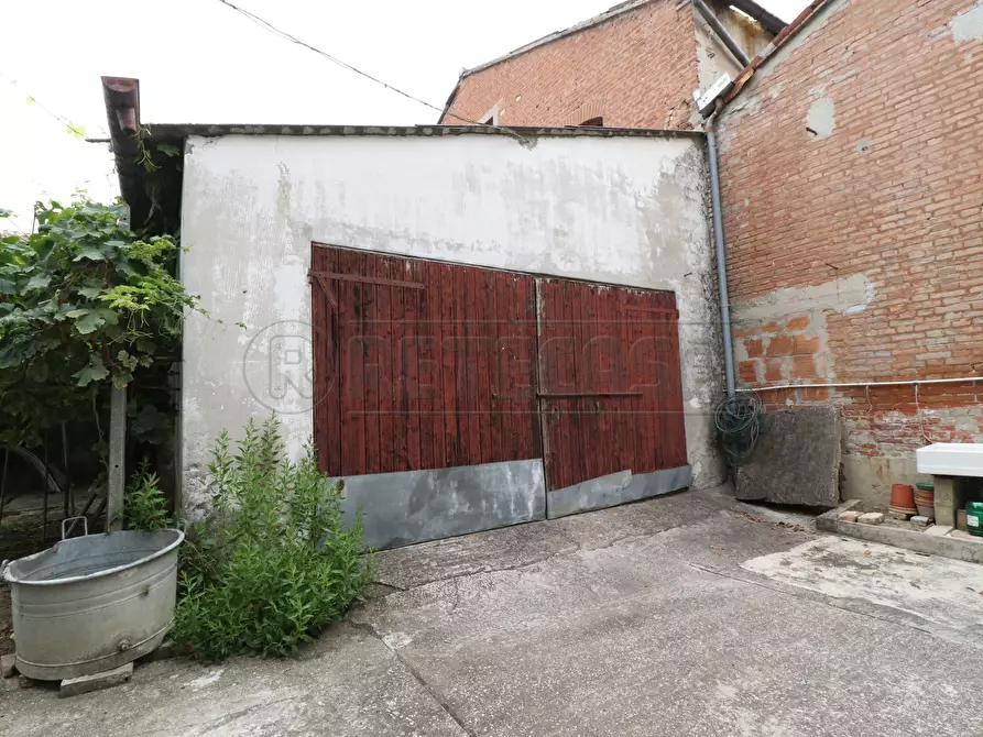 Immagine 26 di Villa in vendita  in Via XXV Aprile 23 a Sermide