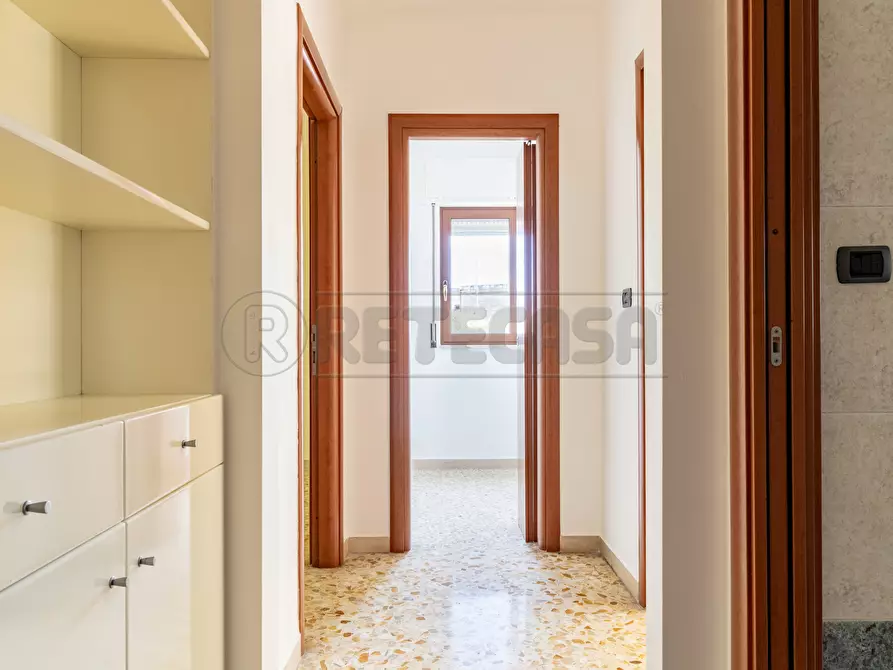Immagine 17 di Trilocale in vendita  in Corso Dottor Sergio Cosmai 58 a Bisceglie