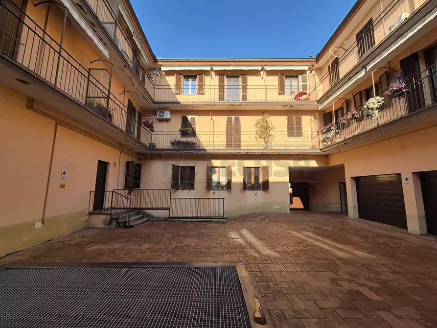 Immagine 17 di Quadrilocale in vendita  in CORSO MATTEOTTI a Cremona