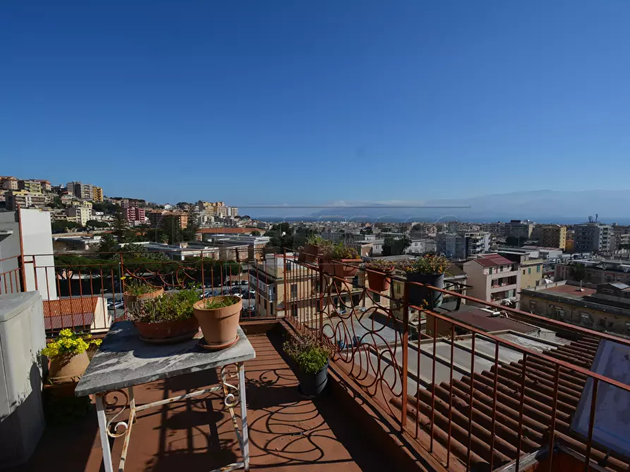 Immagine 16 di Casa indipendente in vendita  in Salita Montesanto 17 a Messina