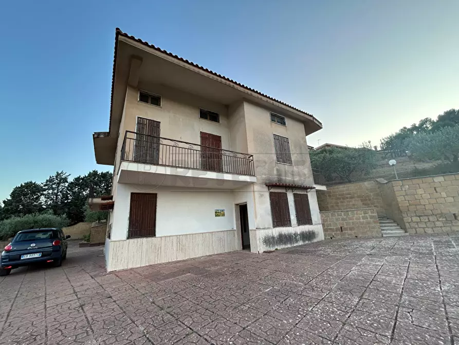 Immagine 33 di Villa in vendita  in contrada Serra Pantano a Caltanissetta