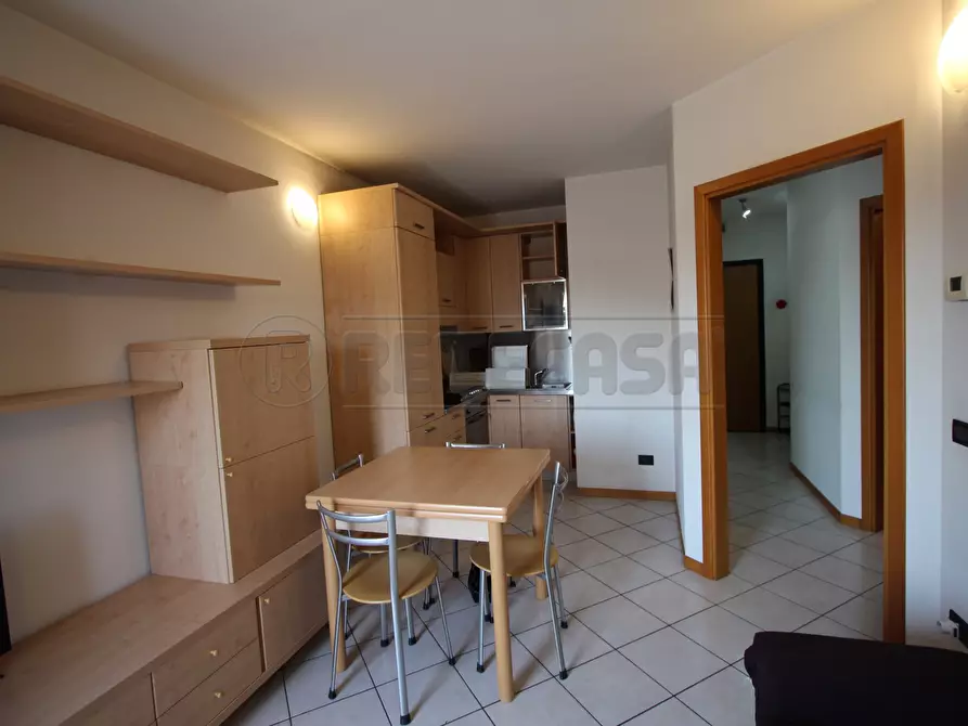 Immagine 1 di Appartamento in vendita  a Bergamo