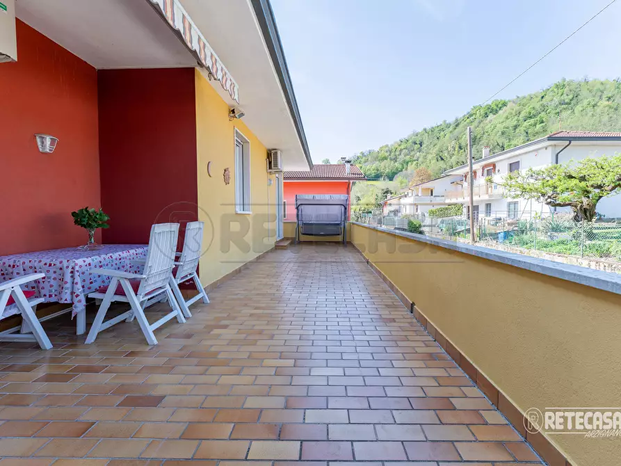 Immagine 10 di Villetta a schiera in vendita  in VIA Oidio 2 a Arzignano