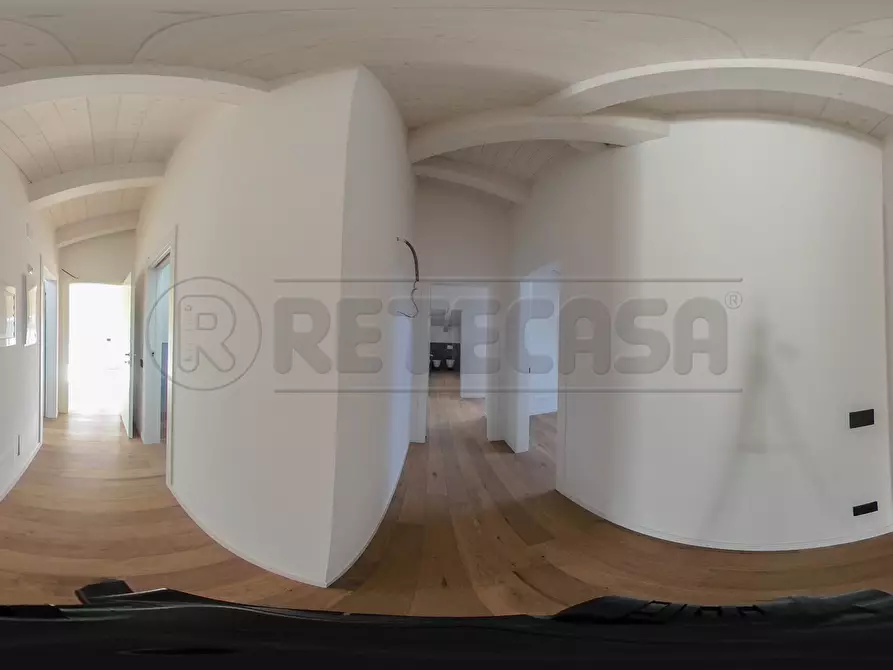 Immagine 9 di Attico in vendita  in Via F. Magellano a Creazzo