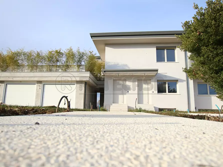 Immagine 57 di Porzione di casa in vendita  a Caldogno