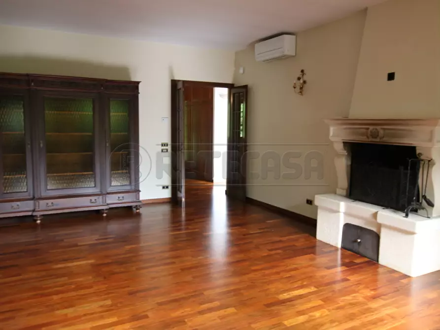 Immagine 11 di Villa in affitto  in Via San Rocco a Arcugnano
