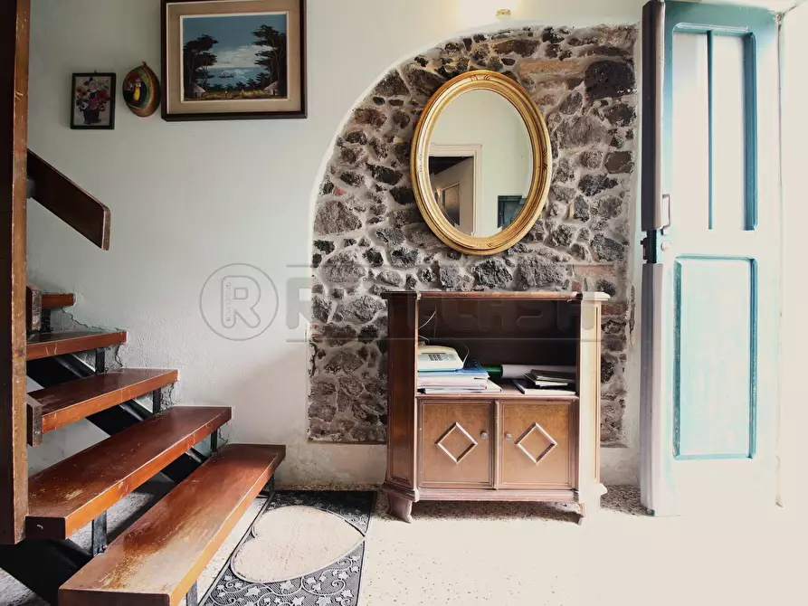 Immagine 3 di Rustico / casale in vendita  in Via Castello 43 a Gambellara