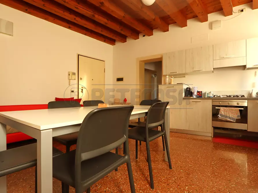 Immagine 4 di Appartamento in affitto  in Contrada Valmerlara 30 a Vicenza