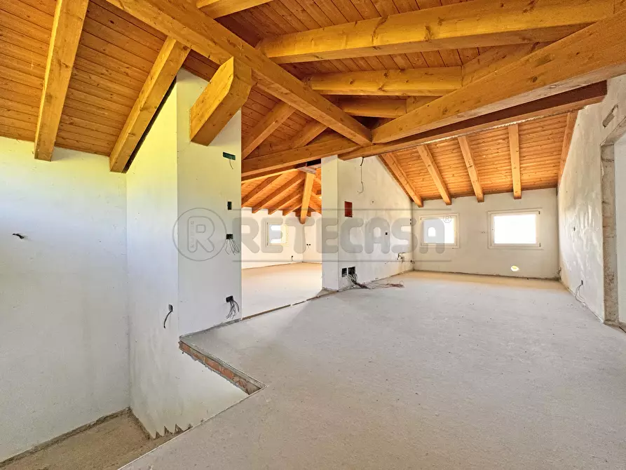 Immagine 13 di Casa indipendente in vendita  a Cornedo Vicentino