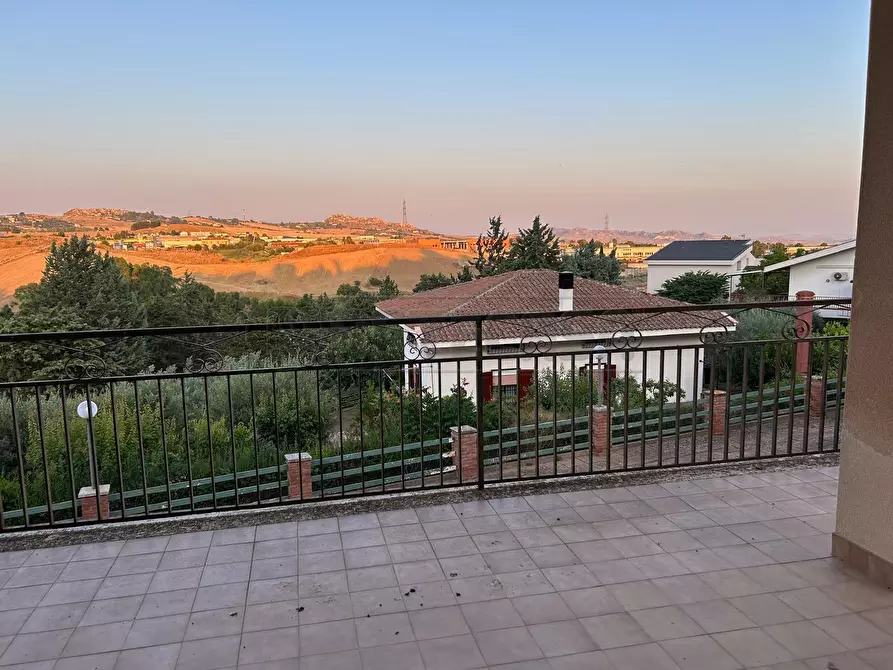 Immagine 12 di Villa in vendita  in contrada Serra Pantano a Caltanissetta