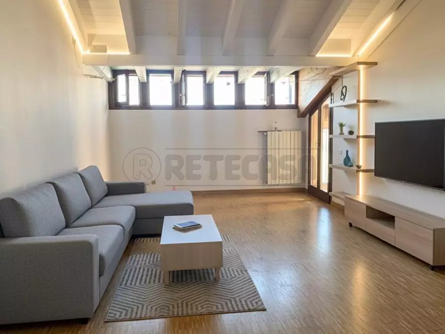 Immagine 1 di Trilocale in vendita  a Bergamo