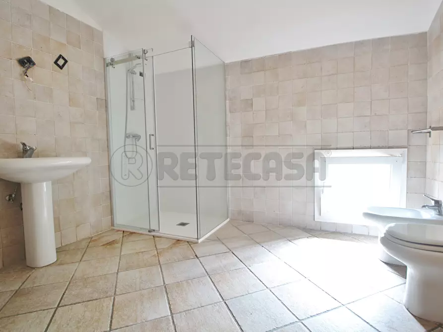 Immagine 10 di Bilocale in affitto  in Via dall'Ava 6 a Nogarole Vicentino