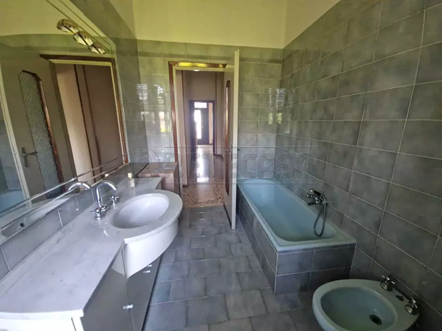 Immagine 8 di Rustico / casale in vendita  in Via San Rocco a Cremona