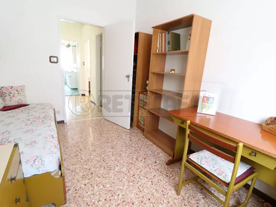 Immagine 16 di Trilocale in vendita  in Via Giuseppe Compagnoni 117 a Ferrara