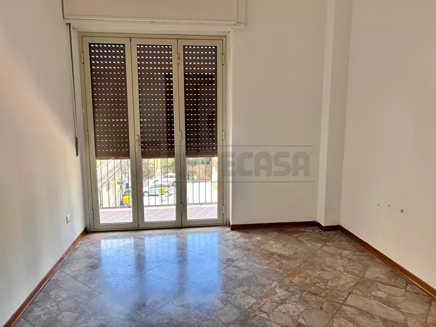 Immagine 29 di Pentalocale in vendita  in Via Libertà 12 a Caltanissetta