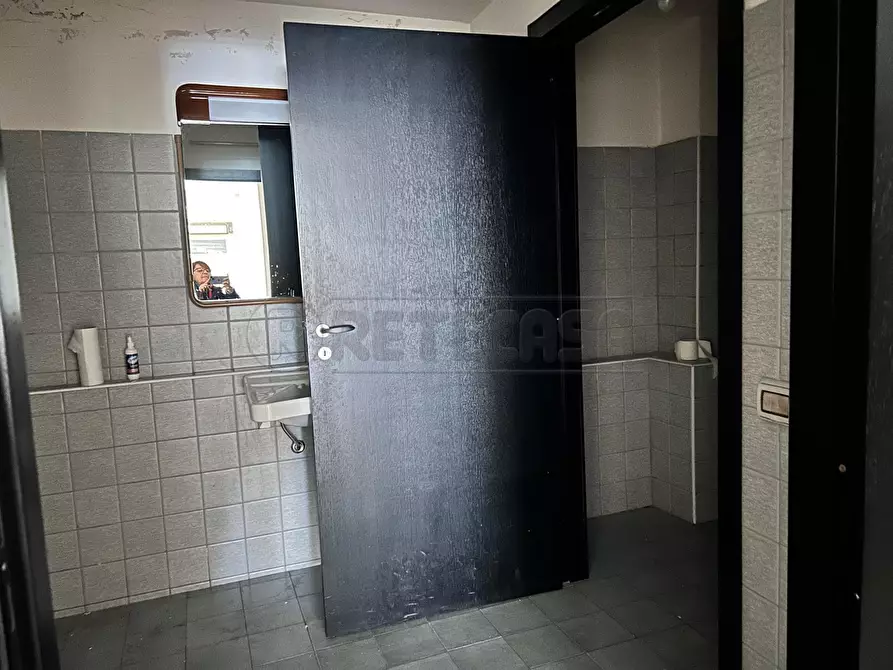 Immagine 5 di Magazzino in vendita  in Via Toscana 38 a Caltanissetta