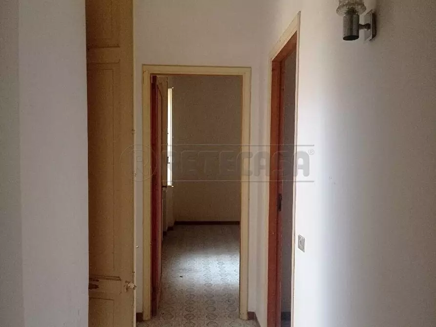 Immagine 16 di Appartamento in vendita  a Castelvetrano