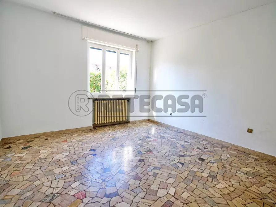 Immagine 6 di Appartamento in vendita  a Montecchio Maggiore