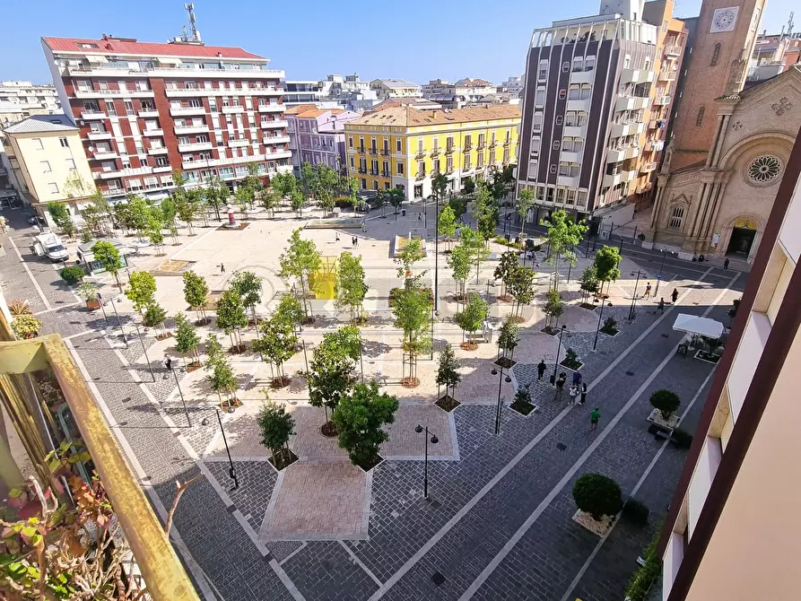 Immagine 1 di Quadrilocale in affitto  a Pescara