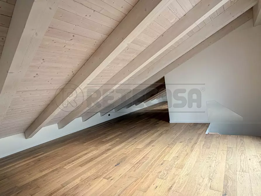 Immagine 41 di Appartamento in vendita  in Via F. Magellano a Creazzo