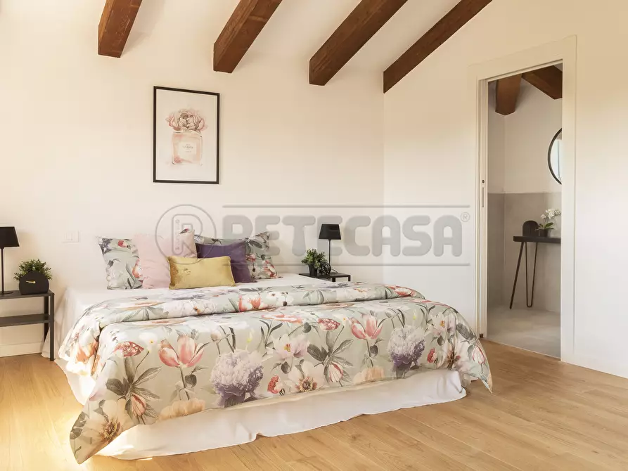 Immagine 21 di Bilocale in vendita  in Via Zuccola 37 a Bolzano Vicentino