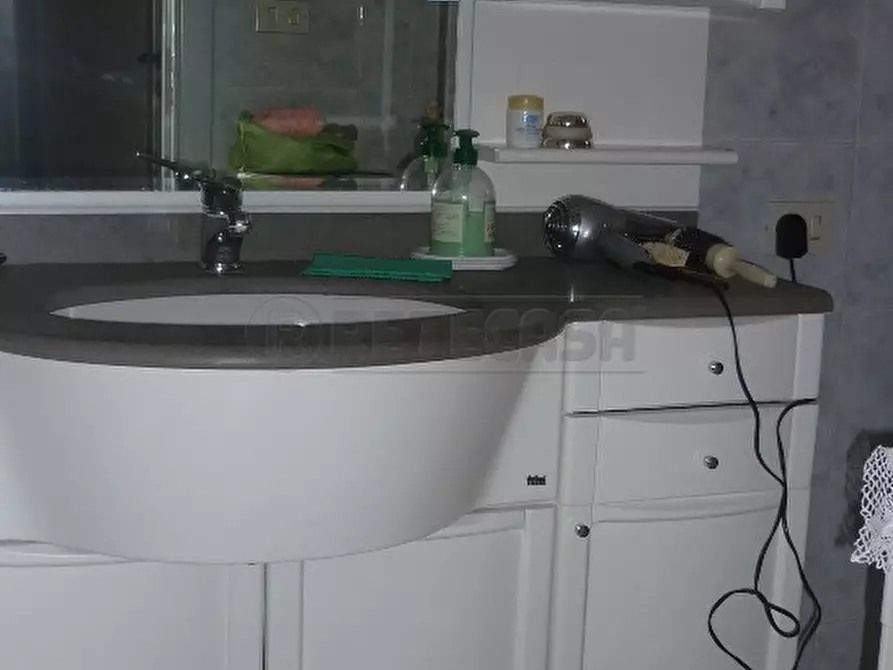 Immagine 23 di Bilocale in vendita  in Via Mazzarella 29 a Gallipoli