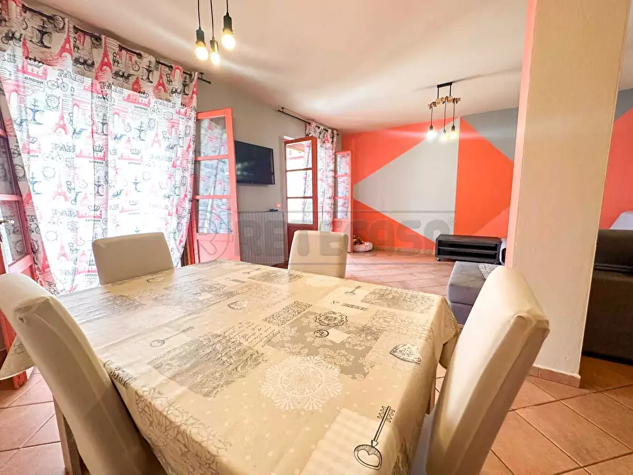 Immagine 5 di Trilocale in vendita  in Via Vaccarolo a Desenzano Del Garda