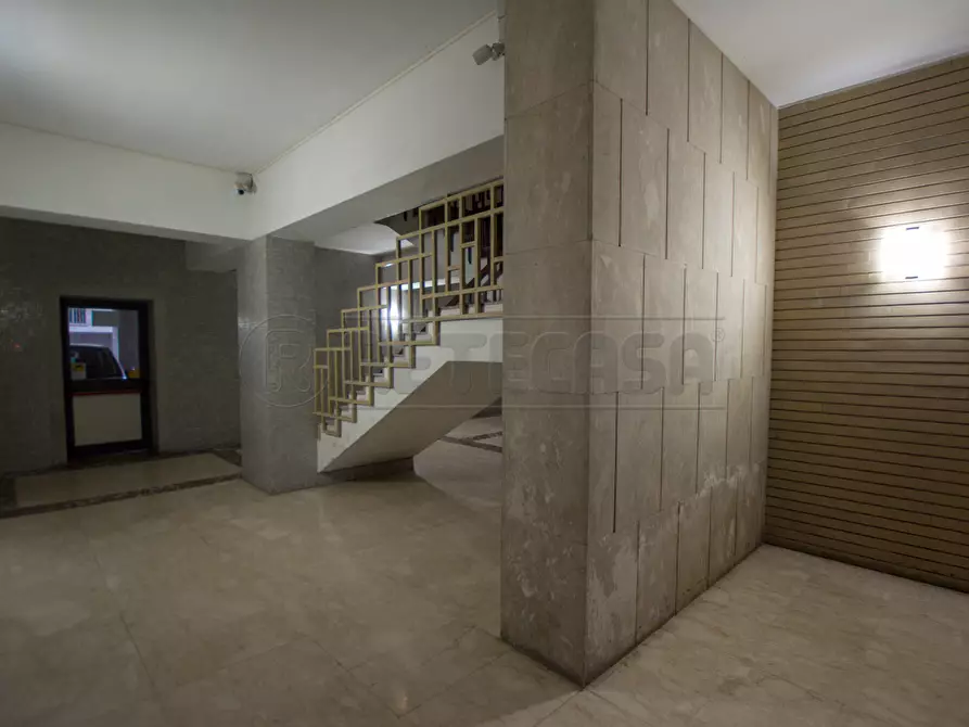 Immagine 5 di Appartamento in vendita  in Viale Regina Margherita 65 a Messina