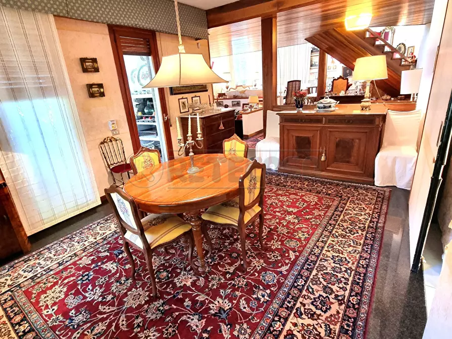 Immagine 12 di Villa in vendita  a Montesilvano