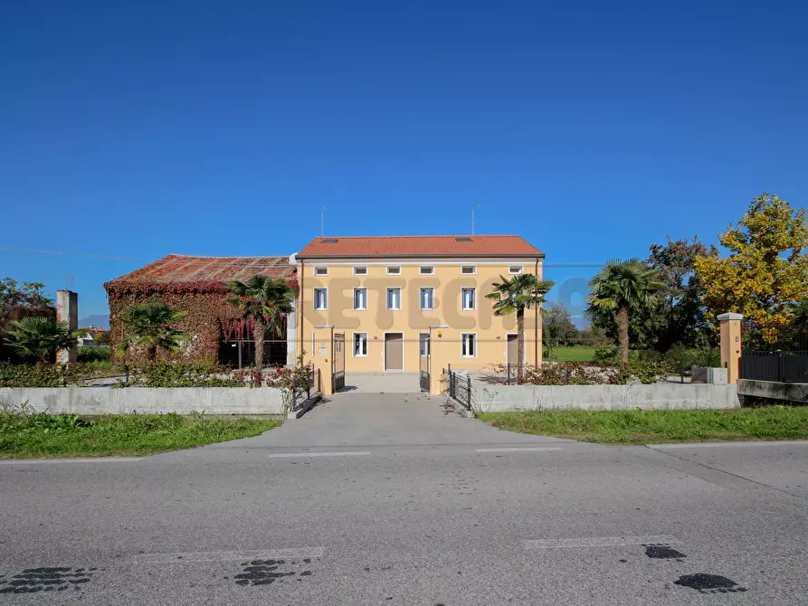 Immagine 21 di Porzione di casa in affitto  in VIA CAPITELLI 21 a Pozzoleone