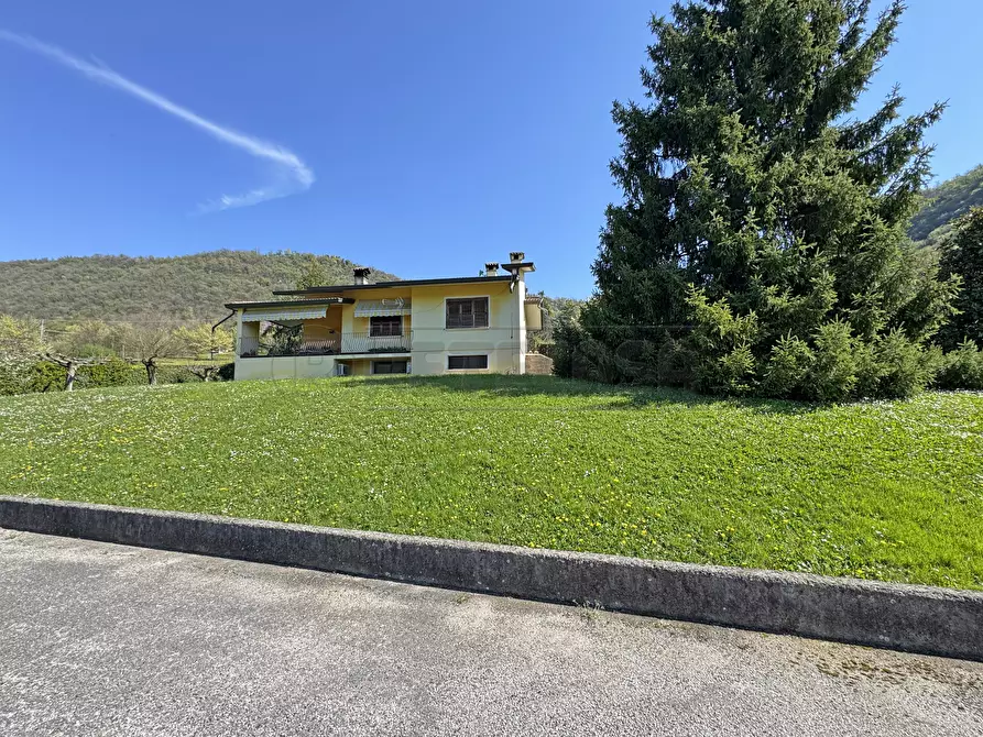 Immagine 9 di Casa indipendente in vendita  in Contrada Valdicase 12 a Castelgomberto