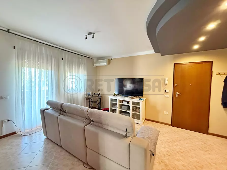 Immagine 2 di Bilocale in vendita  a Arzignano