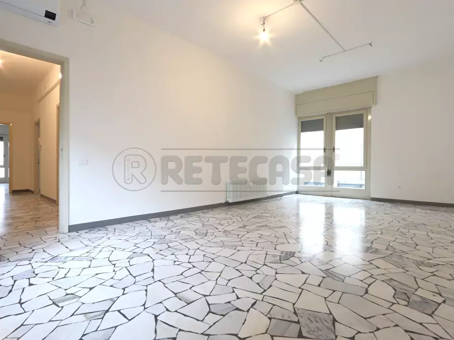 Immagine 45 di Ufficio in affitto  in Viale Milano 56 a Vicenza