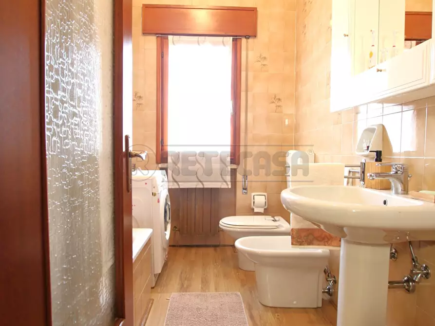 Immagine 20 di Bilocale in vendita  a Montegalda