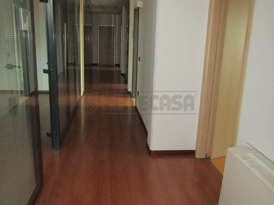 Immagine 4 di Attività artigianale in affitto  a Borgoricco