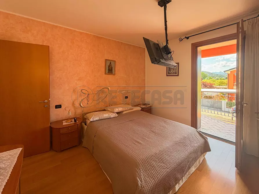 Immagine 31 di Porzione di casa in vendita  in Via Monte Summano a Costabissara