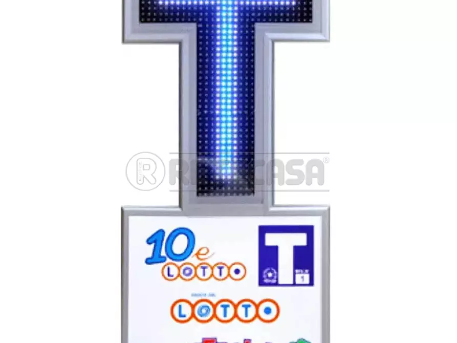 Immagine 5 di Tabaccheria in vendita  in Viale Europa 137 a Messina