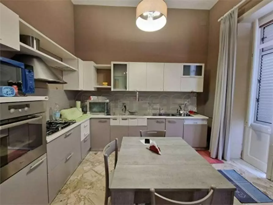 Immagine 15 di Bilocale in vendita  in Via Roma SNC a Marsala