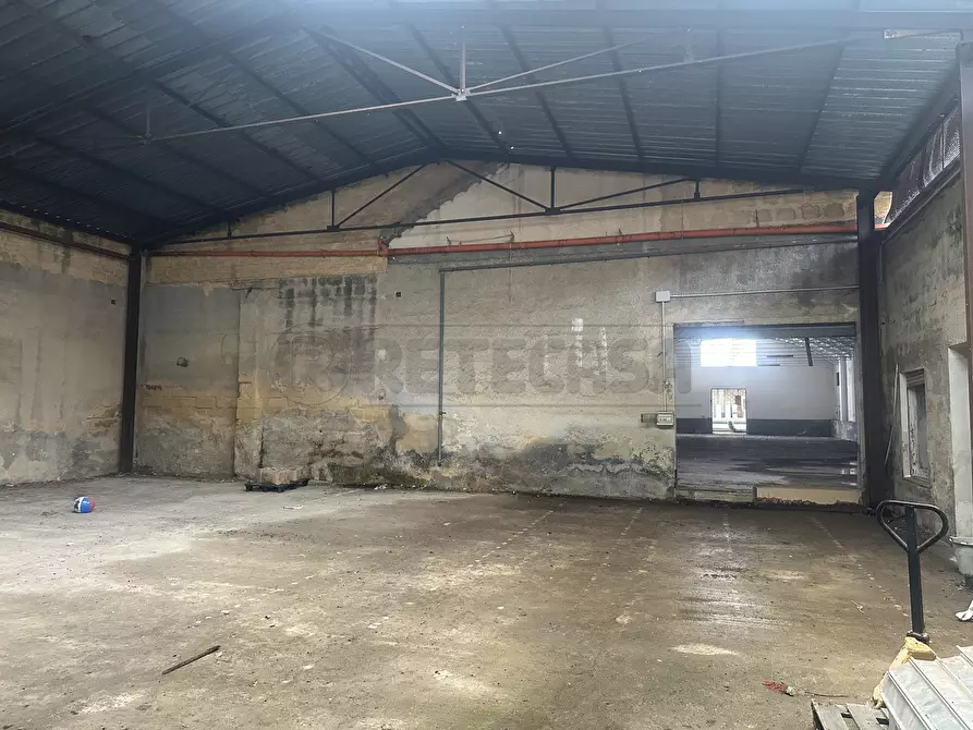 Immagine 4 di Capannone industriale in vendita  a Mazara Del Vallo
