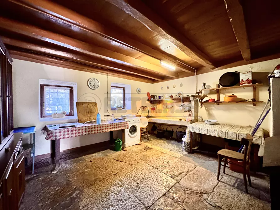 Immagine 8 di Casa semindipendente in vendita  in contrà pasquali marana 15 a Crespadoro