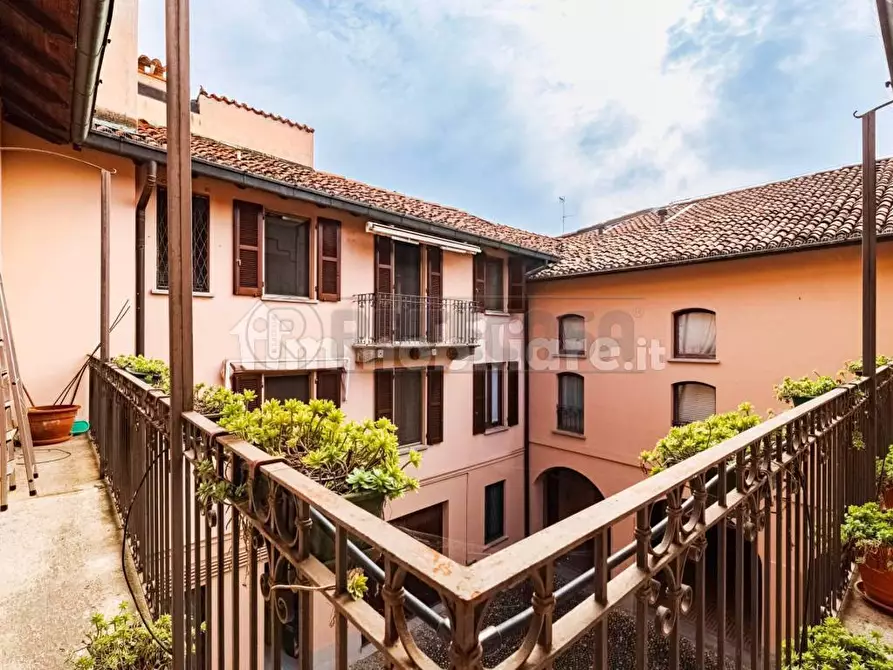 Immagine 15 di Pentalocale in vendita  in Via Ala Ponzone a Cremona