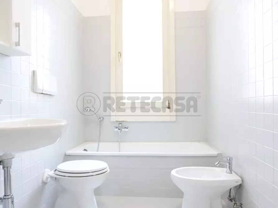 Immagine 19 di Stanza singola in affitto  in Via Fra' Paolo Sarpi a Vicenza